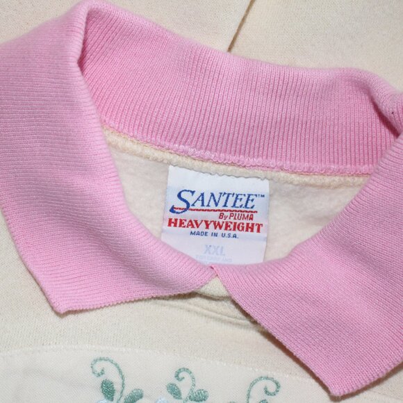 Vintage Embroidered Grandmacore Crewneck - Picture 5 of 5